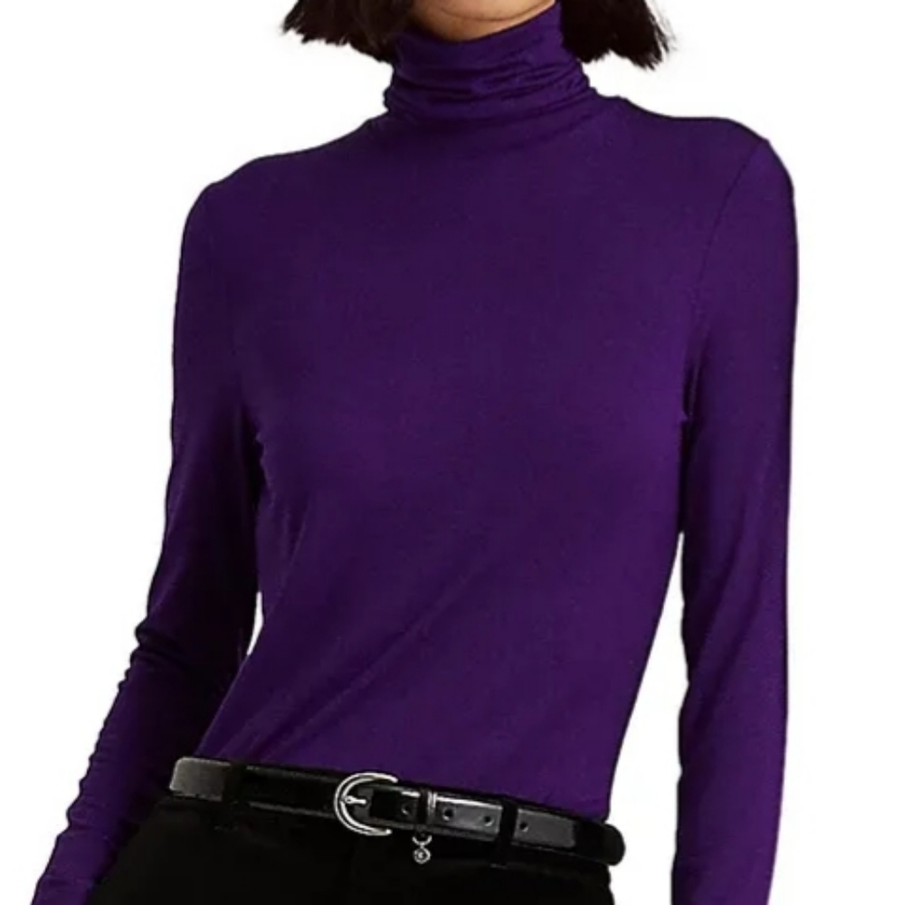 New never worn turtleneck elegant blouse